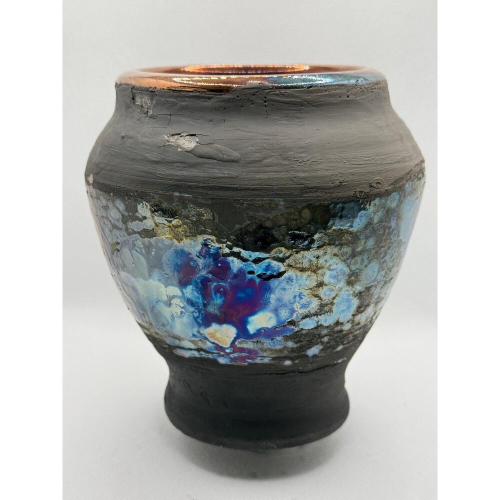 Raku-Fired Iridescent Vase – Handcrafted Ceramic Art with Metallic Glaze